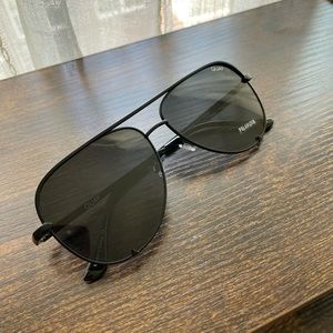 Black Polarized Aviator Quay Sunglasses